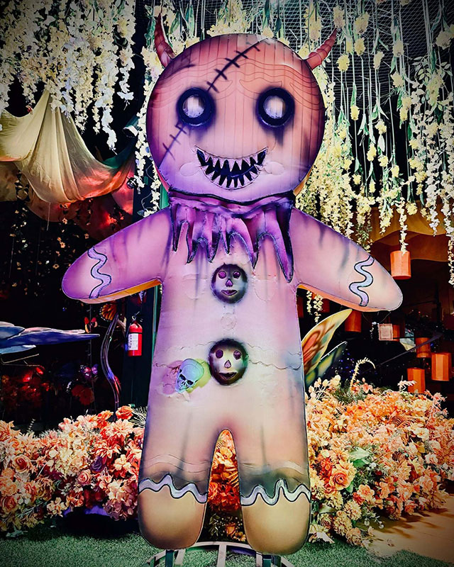 Gingerdead Man Statue